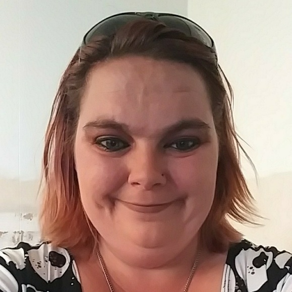 Meet your Posher, Ruby - Picture 1 of 1